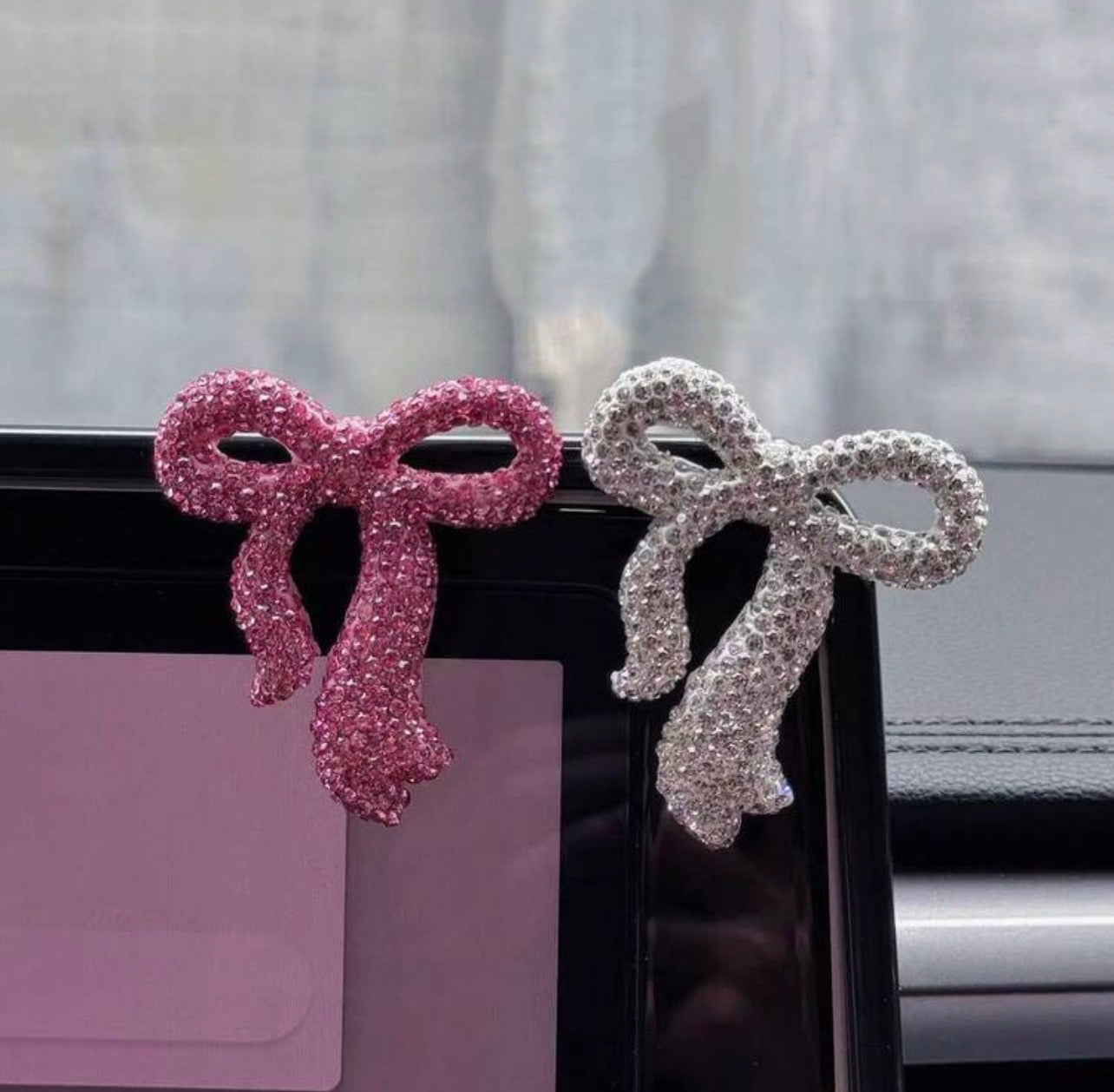 Accessoires nœuds strass